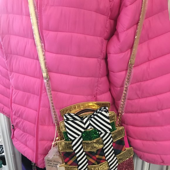 Betsey Johnson Christmas Presents Crossbody Purse - Adorable   Box W/Bet…  Chr - Picture 7 of 7